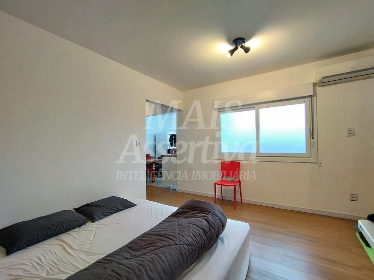 Apartamento semi mobiliado para venda Edificio Gustavo de 1 dormitório