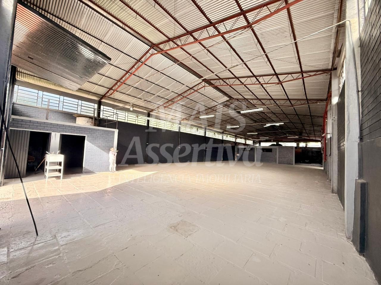 Prédio comercial pra locação de 1.440m² e terreno de 2.000m² - Novo hamburgo