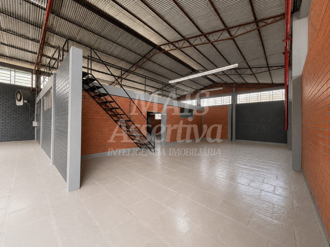 Prédio comercial pra locação de 1.440m² e terreno de 2.000m² - Novo hamburgo