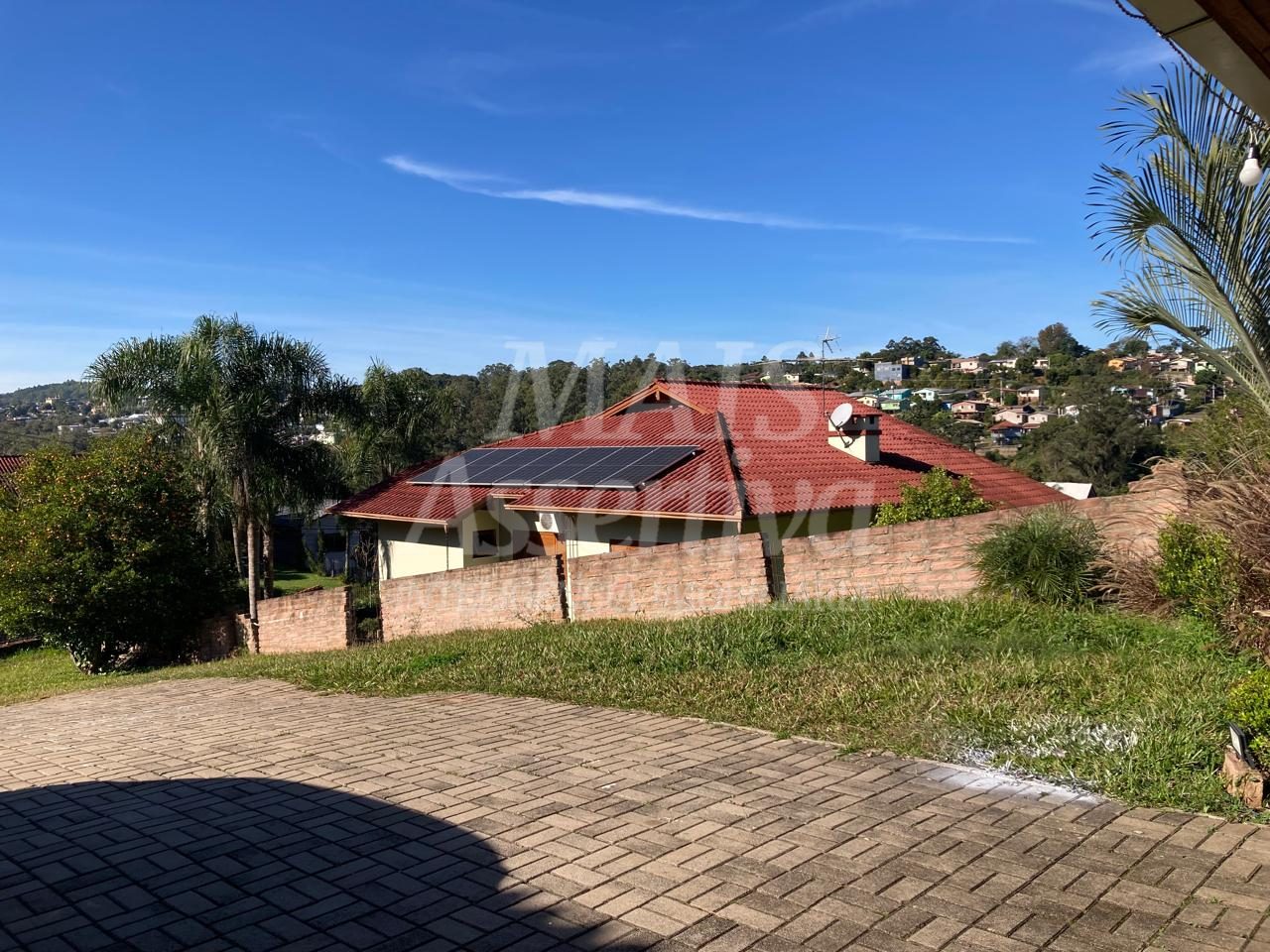 Casa 05 dormitórios para venda em Dois Irmãos bairro Floresta