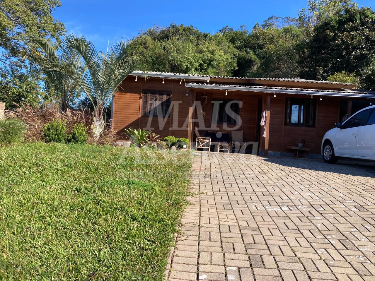 Casa 05 dormitórios para venda em Dois Irmãos bairro Floresta