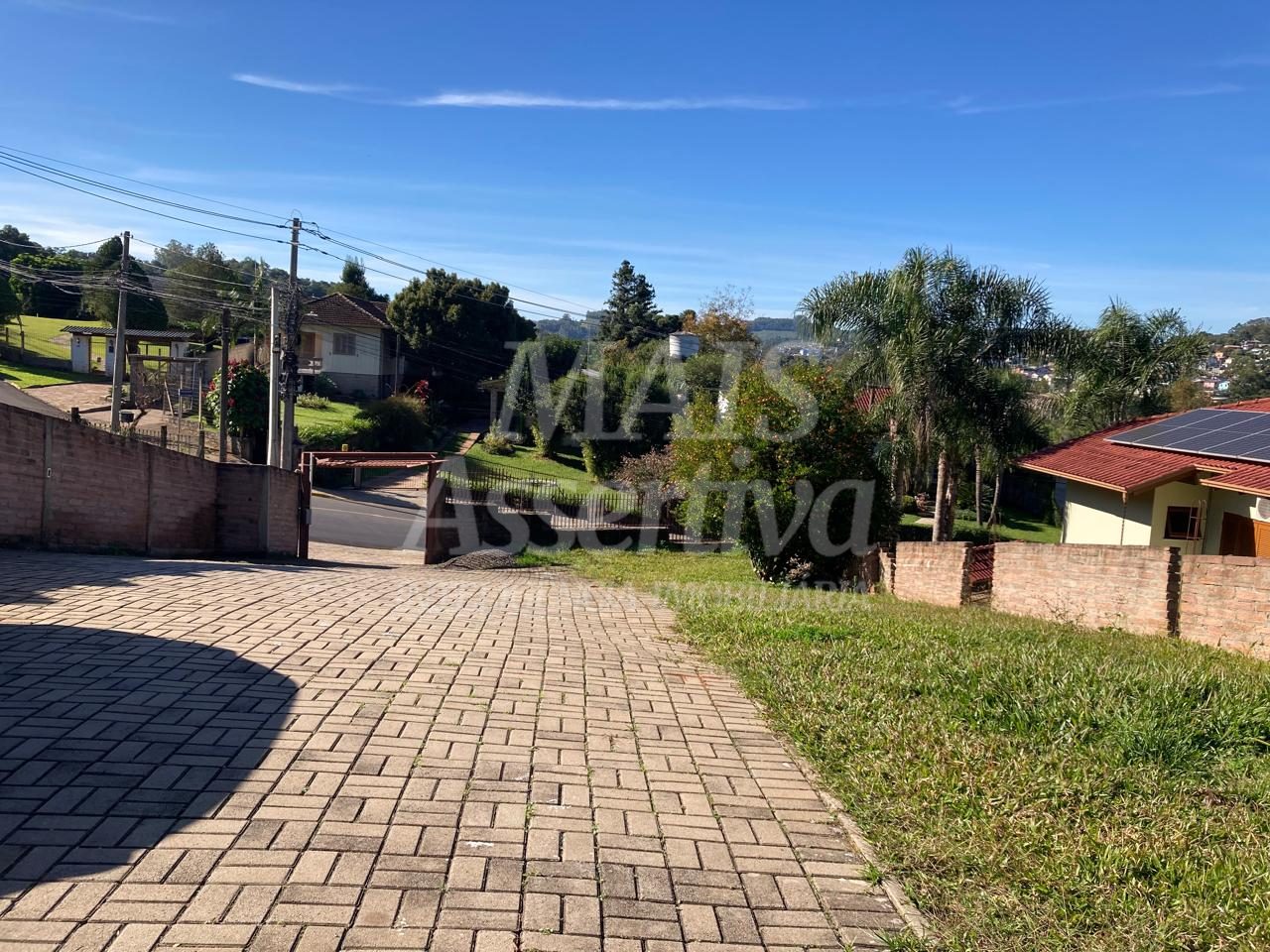 Casa 05 dormitórios para venda em Dois Irmãos bairro Floresta