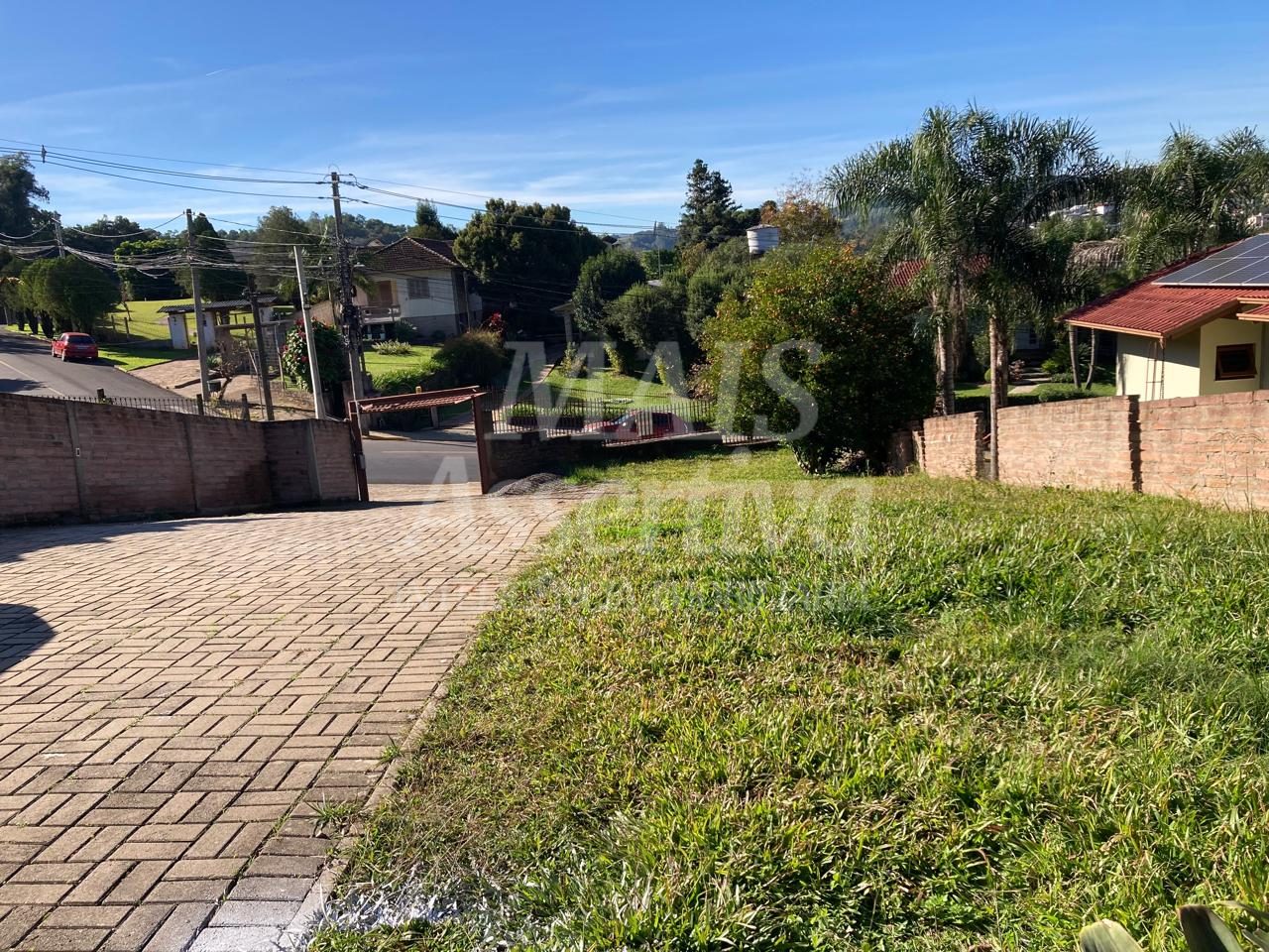 Casa 05 dormitórios para venda em Dois Irmãos bairro Floresta