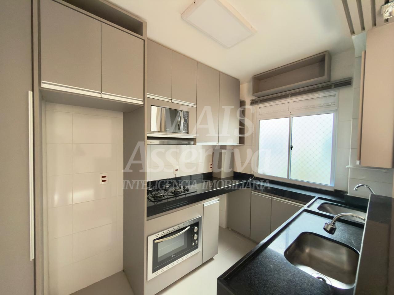 Apartamento semi mobiliado para venda no Saint Germain - 3º andar 