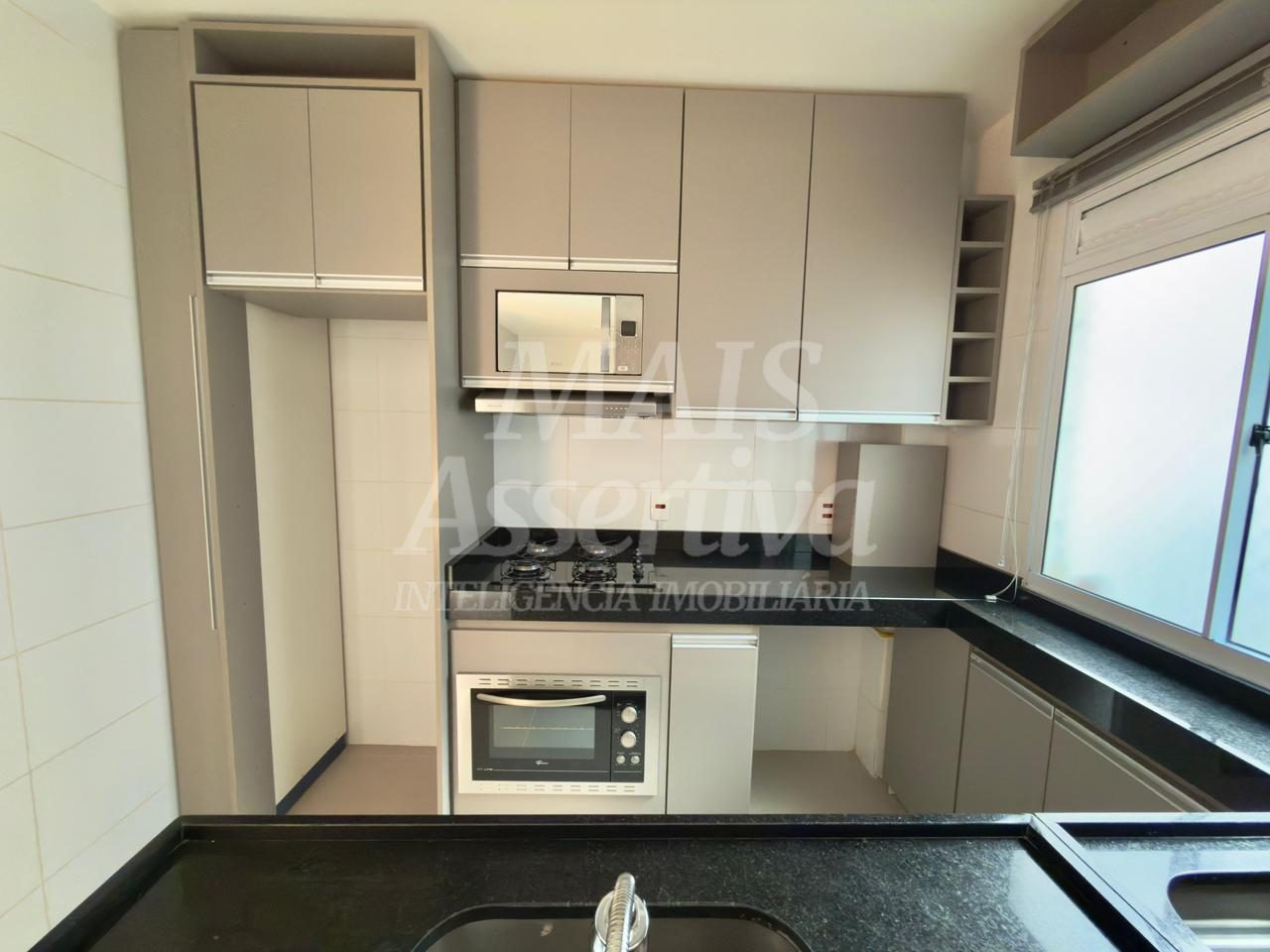 Apartamento semi mobiliado para venda no Saint Germain - 3º andar 