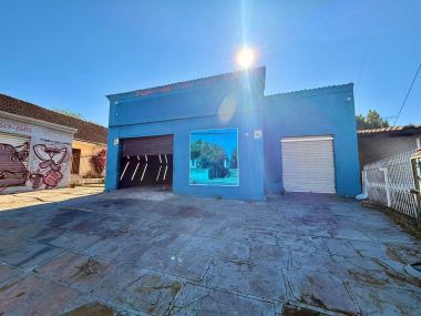 Imóvel Comercial para Locação Anual no bairro Canudos em Novo Hamburgo