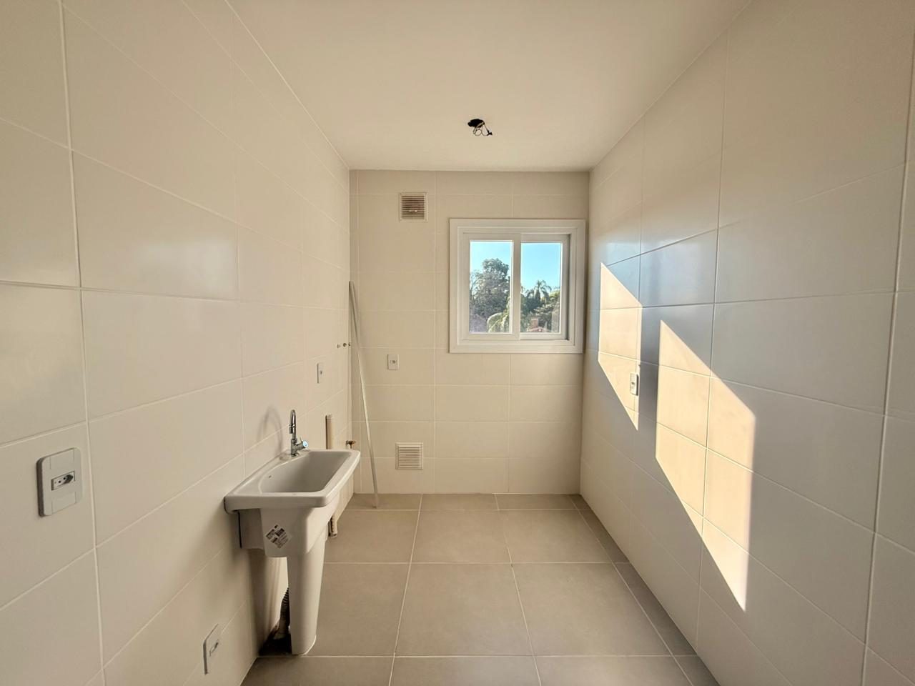 Apartamento 2 quartos para Locação Anual no bairro Rondônia em Novo Hamburgo