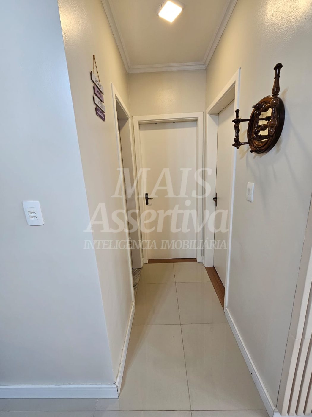 Apartamento térreo, semi mobiliado para venda - 66m² 