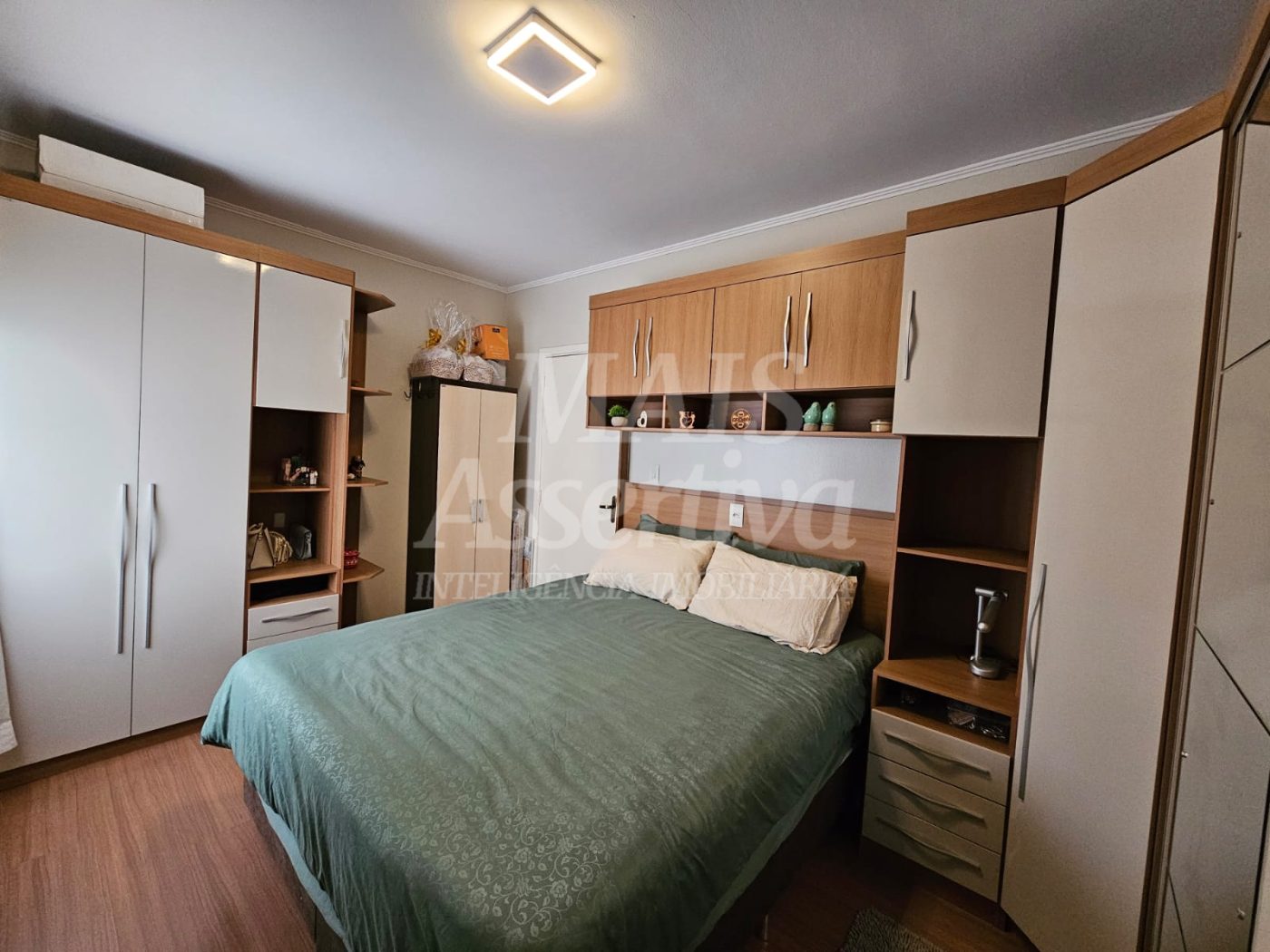 Apartamento térreo, semi mobiliado para venda - 66m² 