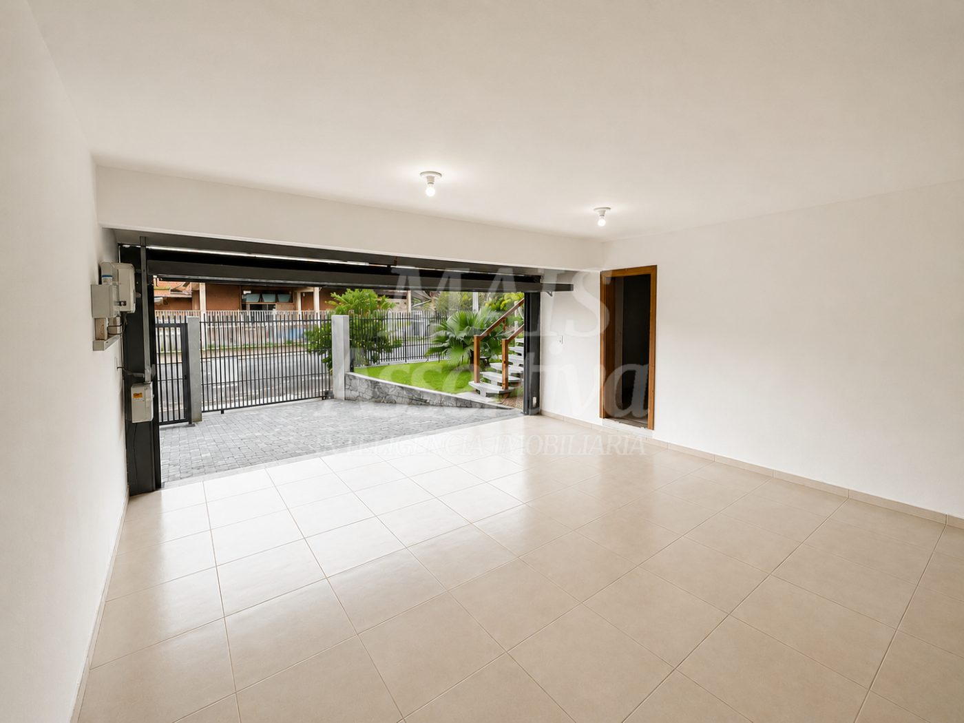 Casa semi mobiliada para venda no bairro Ideal em Novo Hamburgo 