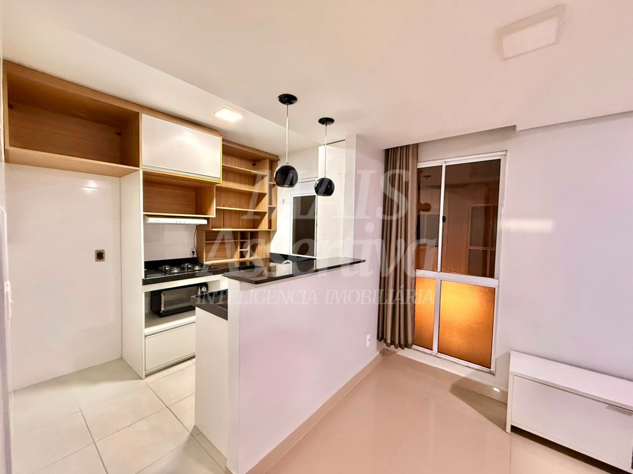Apartamento semi mobiliado para locação - Saint Germain no 2º andar