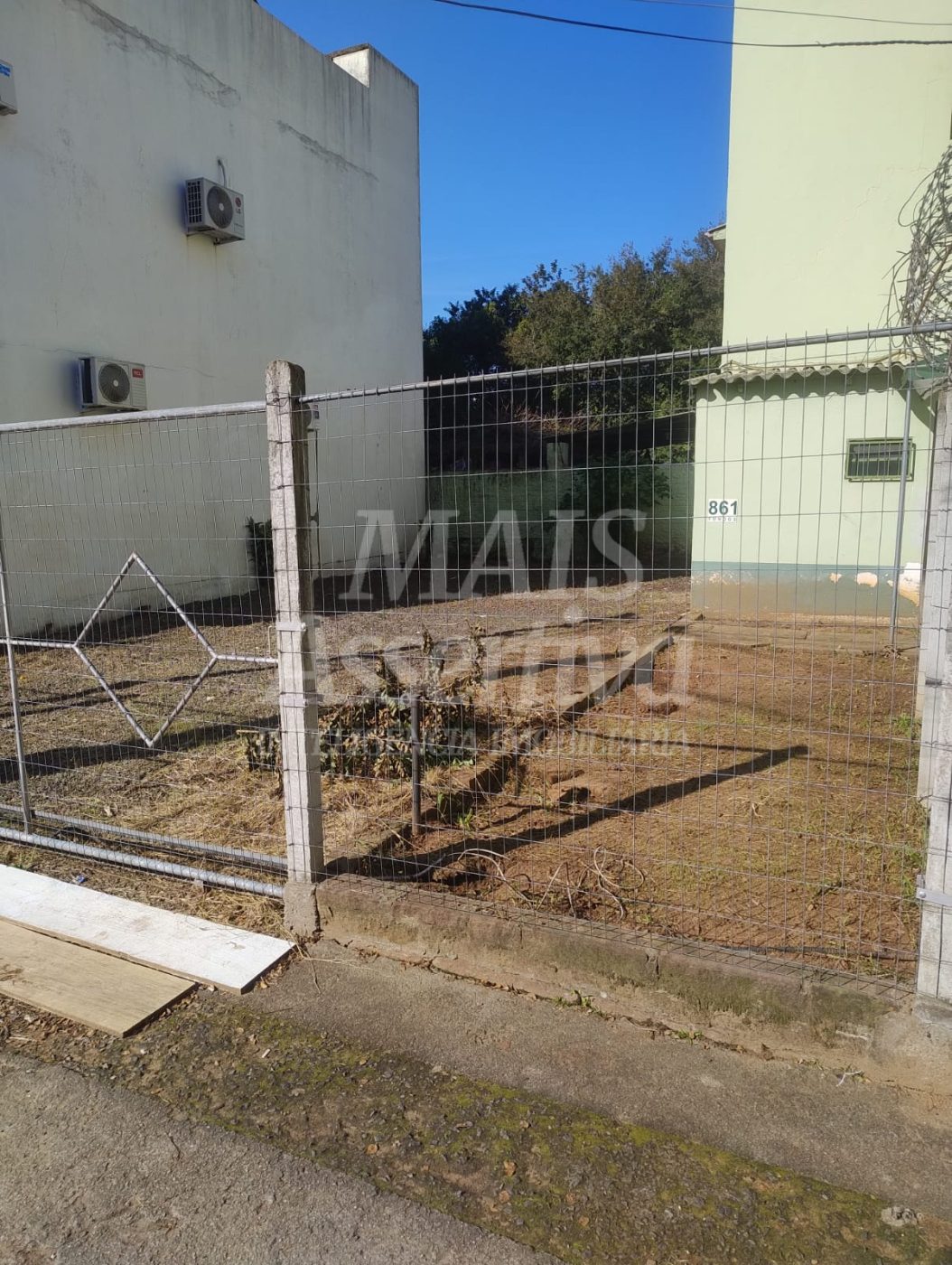 Sobrado 3 quartos para Venda no bairro Ideal em Novo Hamburgo