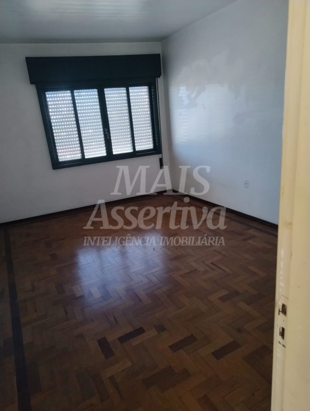 Sobrado 3 quartos para Venda no bairro Ideal em Novo Hamburgo