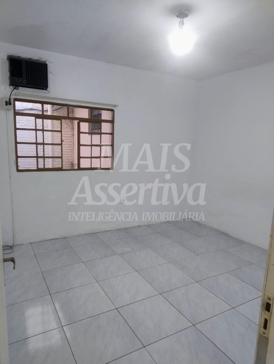 Kitnet para locação de 2 dormitórios - Ouro Branco em Novo Hamburgo