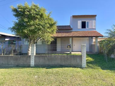 Casa para venda em Arroio do Sal - Condições facilitadas 