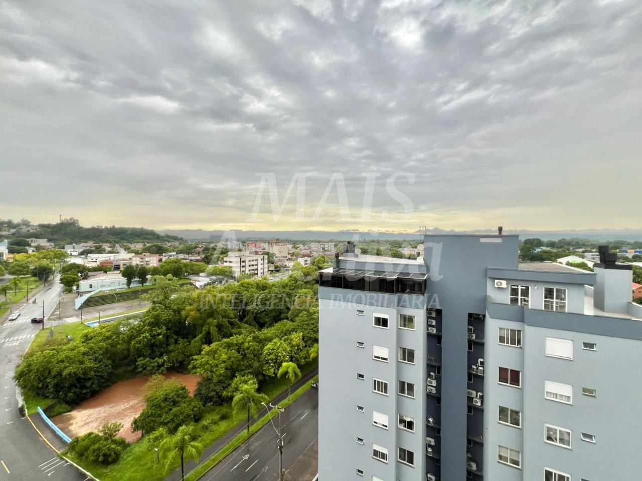 Apartamento semi mobiliado para venda - Condominio Ventury Residence, Centro de Campo Bom