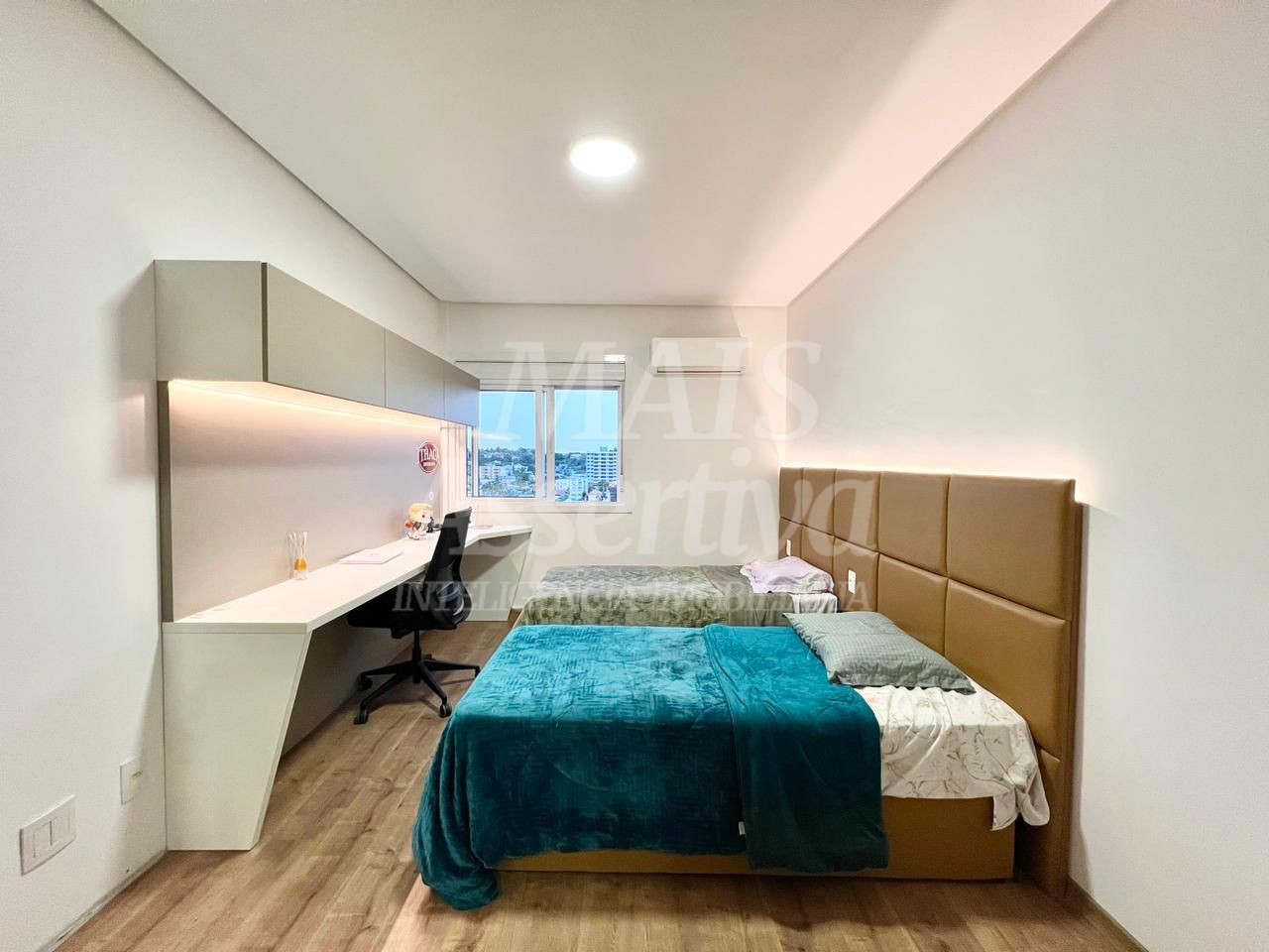 Apartamento semi mobiliado para venda - Condominio Ventury Residence, Centro de Campo Bom