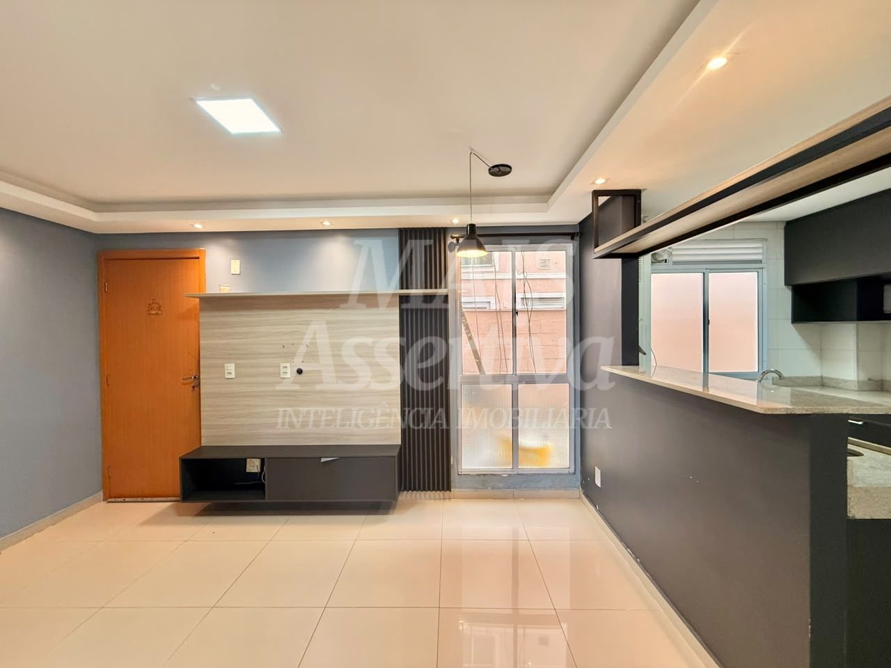 Excelente apartamento térreo para locação - Condomínio Saint Germain/Canudos