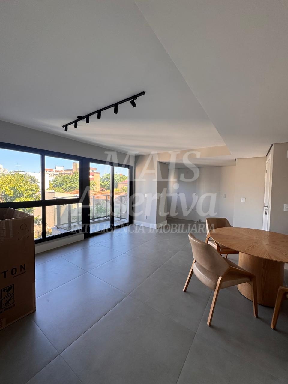 Excelente apartamento novo à venda no bairro Petrópolis em POA - 2 Quartos, 1 suíte