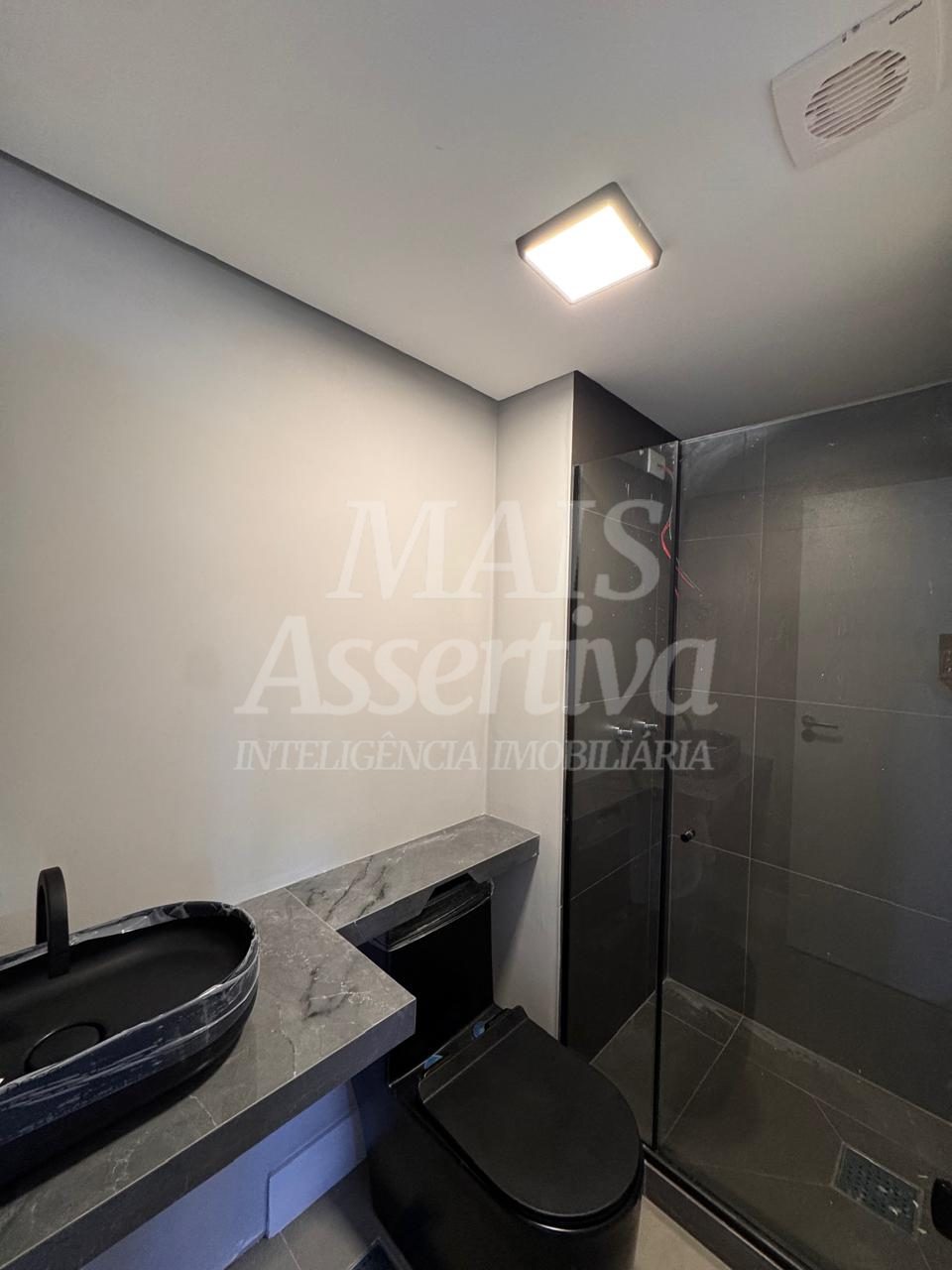 Excelente apartamento novo à venda no bairro Petrópolis em POA - 2 Quartos, 1 suíte