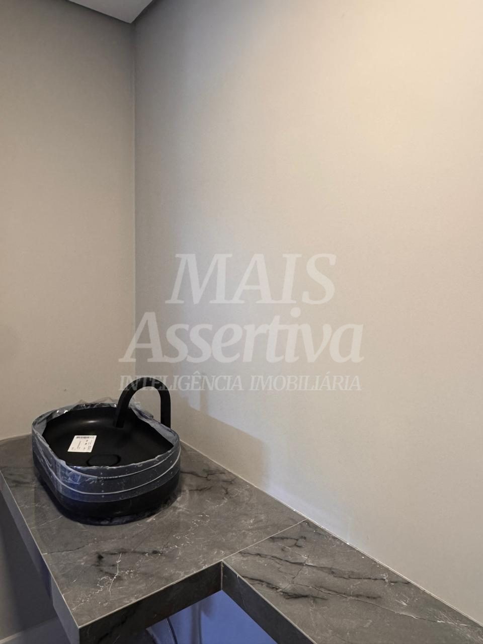 Excelente apartamento novo à venda no bairro Petrópolis em POA - 2 Quartos, 1 suíte