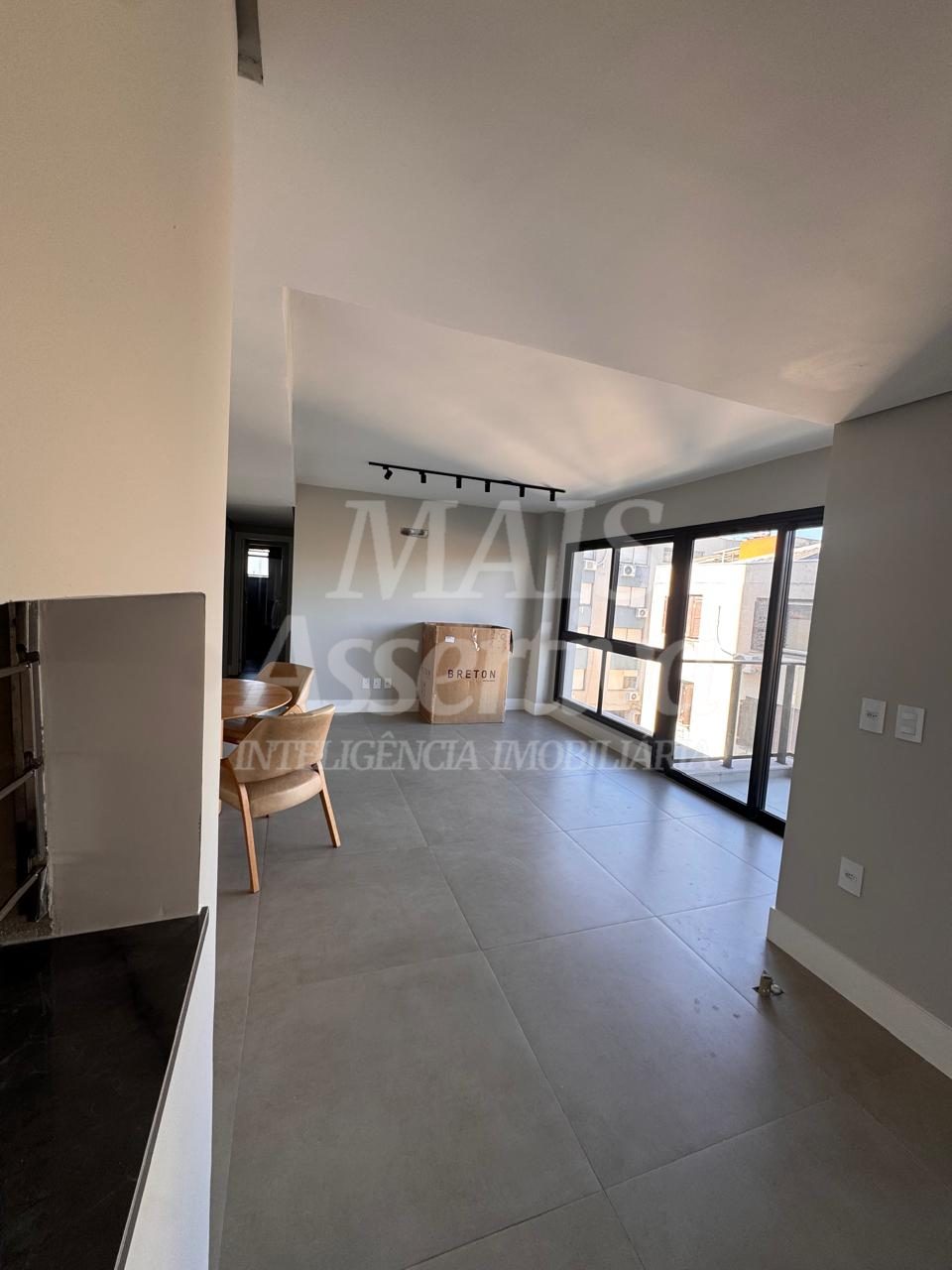Excelente apartamento novo à venda no bairro Petrópolis em POA - 2 Quartos, 1 suíte