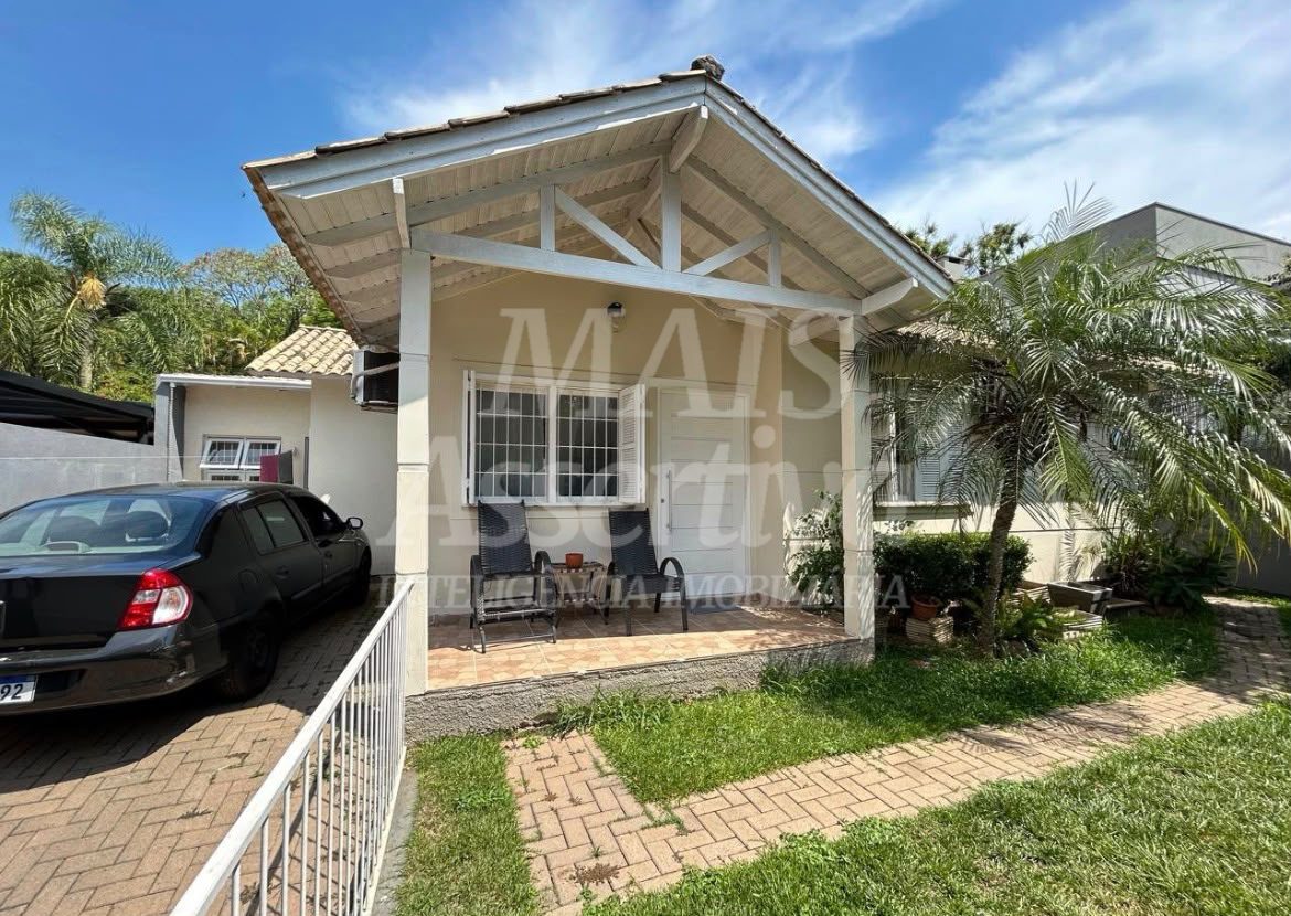Casa para venda no bairro Rondônia em Novo Hamburgo - 3 dormtiórios 