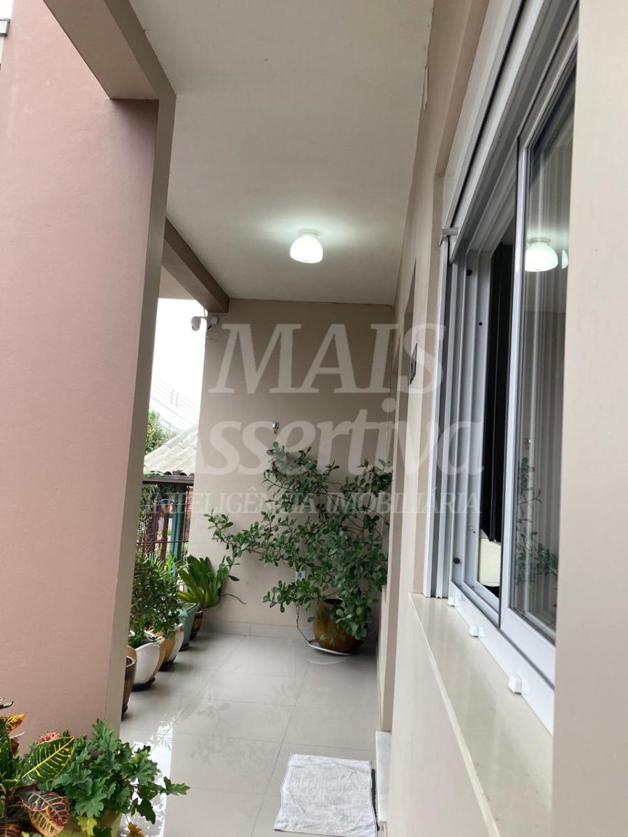 Casa ampla de 2 pavimentos para venda bairro Rincão Novo Hamburgo