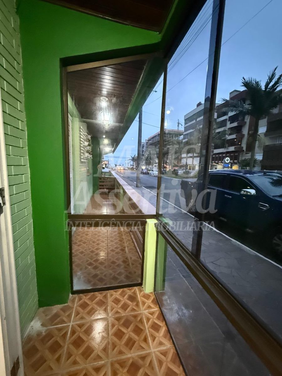 Apartamento/kitnet 1 quarto para venda em Capão da Canoa - com sacada