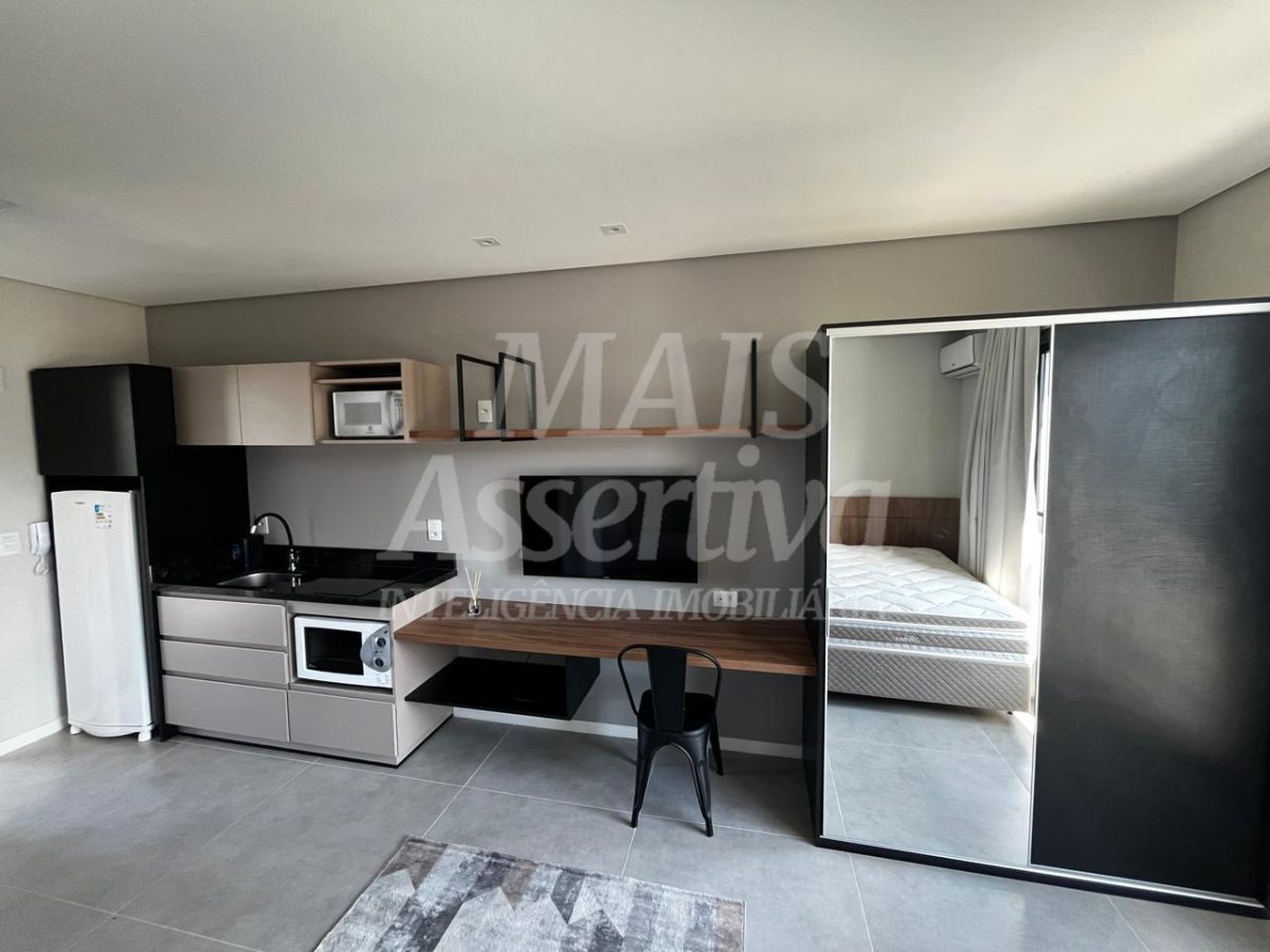Kitnet 1 quarto para Locação Anual no bairro Vila Nova em Novo Hamburgo