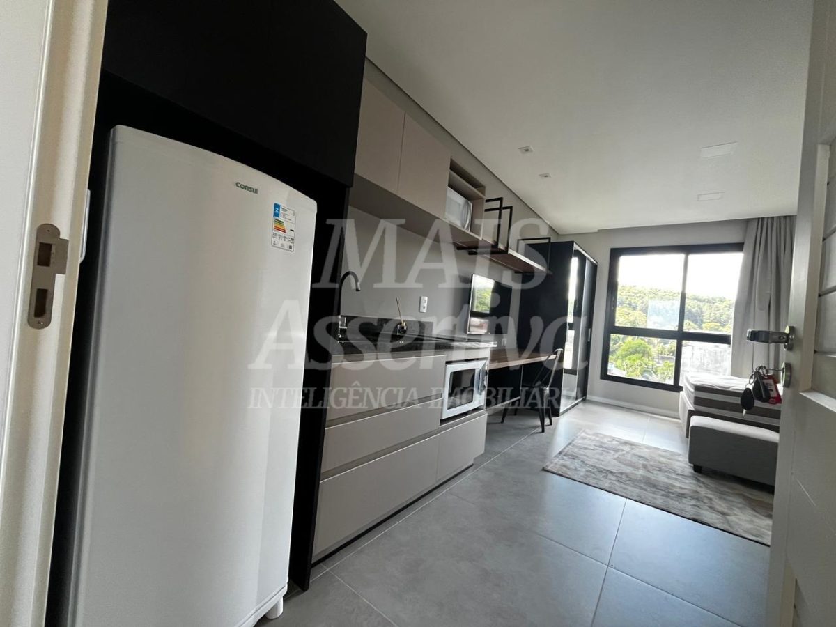 Kitnet 1 quarto para Locação Anual no bairro Vila Nova em Novo Hamburgo