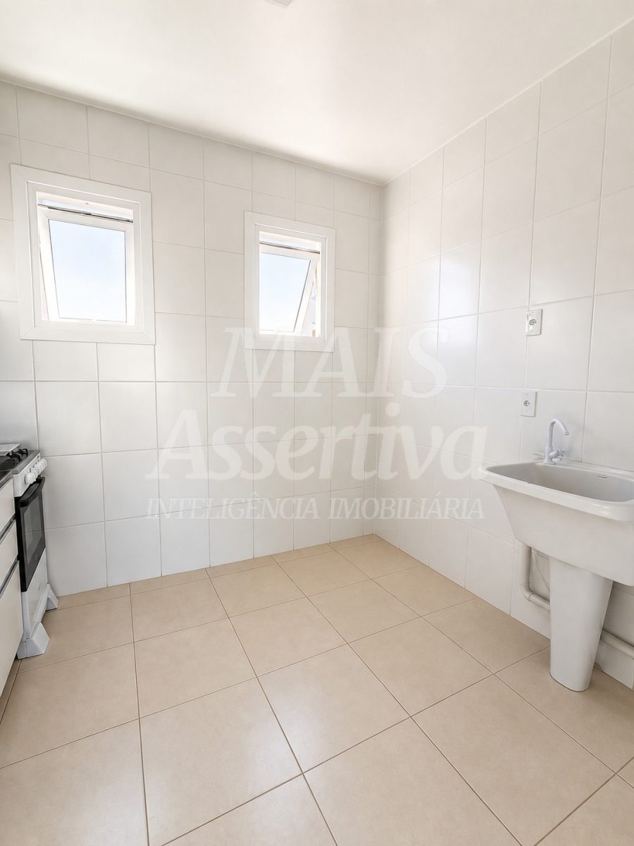 Ótimo apartamento semi mobiliado para locação no bairro Vila Nova - 2 Quartos 