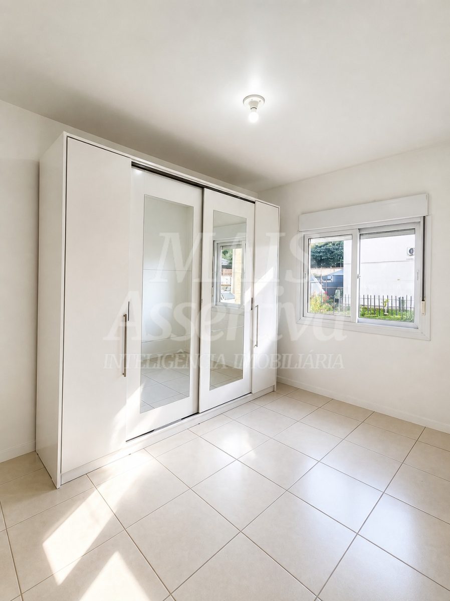 Ótimo apartamento semi mobiliado para locação no bairro Vila Nova - 2 Quartos 