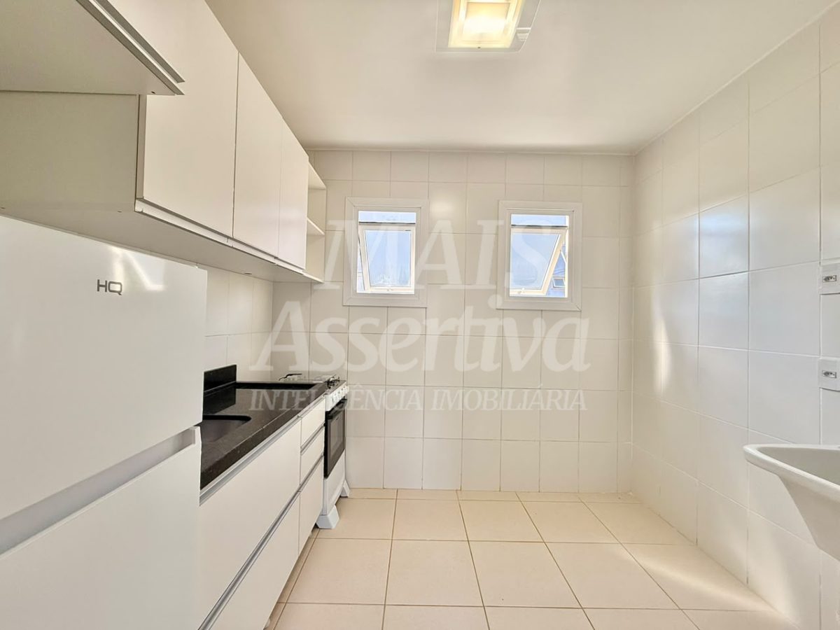 Apartamento semi mobiliado - Condominio Térra Brasil no 2º andar 