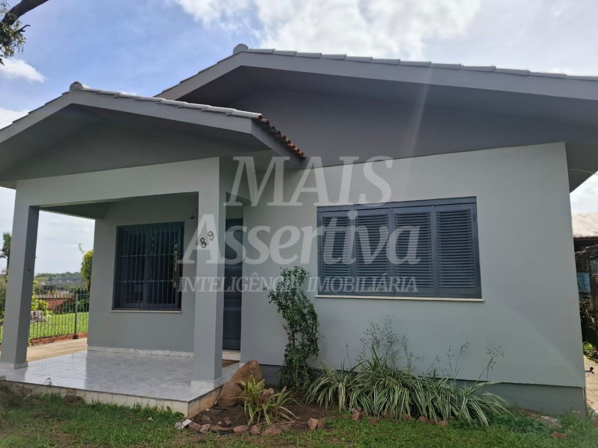 Casa para locação no bairro Liberdade - 3 Quartos