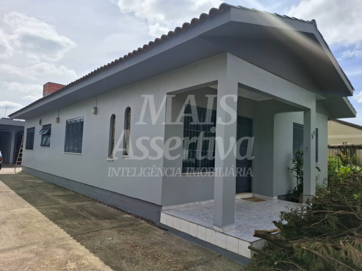 Casa para locação no bairro Liberdade - 3 Quartos