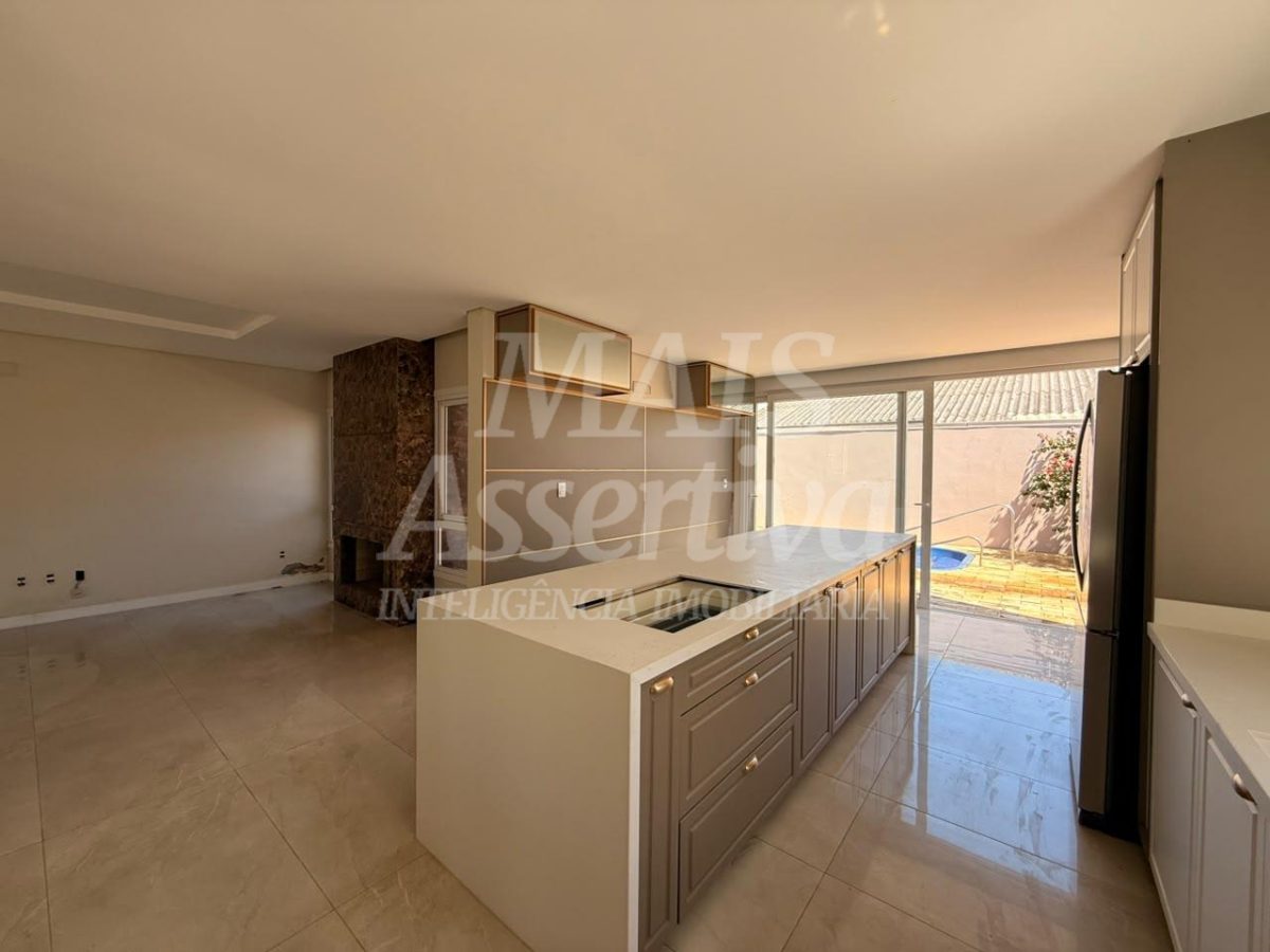 Sobrado com 03 suites, semi mobiliado para locação - São José em Canoas