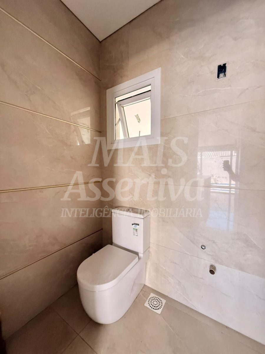 Sobrado com 03 suites, semi mobiliado para locação - São José em Canoas