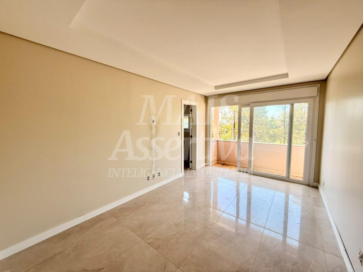 Sobrado com 03 suites, semi mobiliado para locação - São José em Canoas