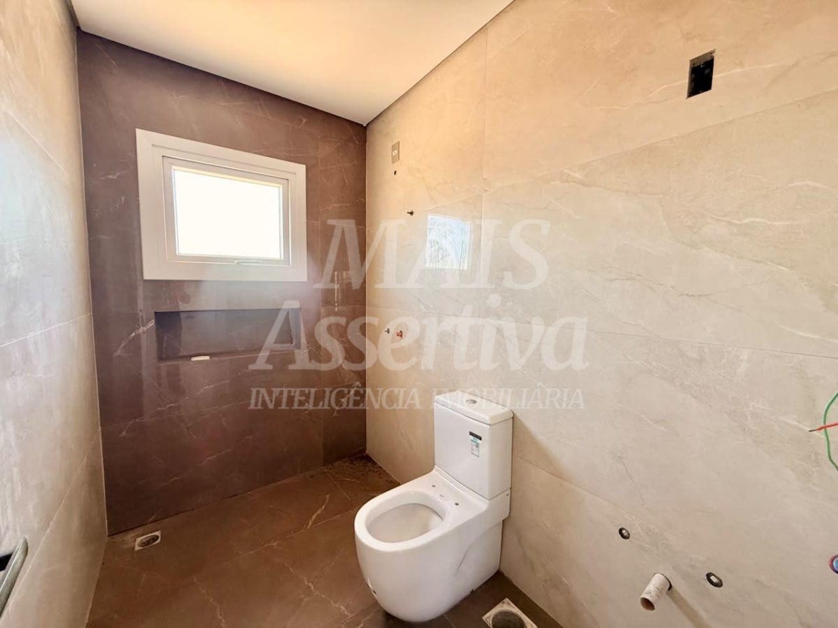 Sobrado com 03 suites, semi mobiliado para locação - São José em Canoas