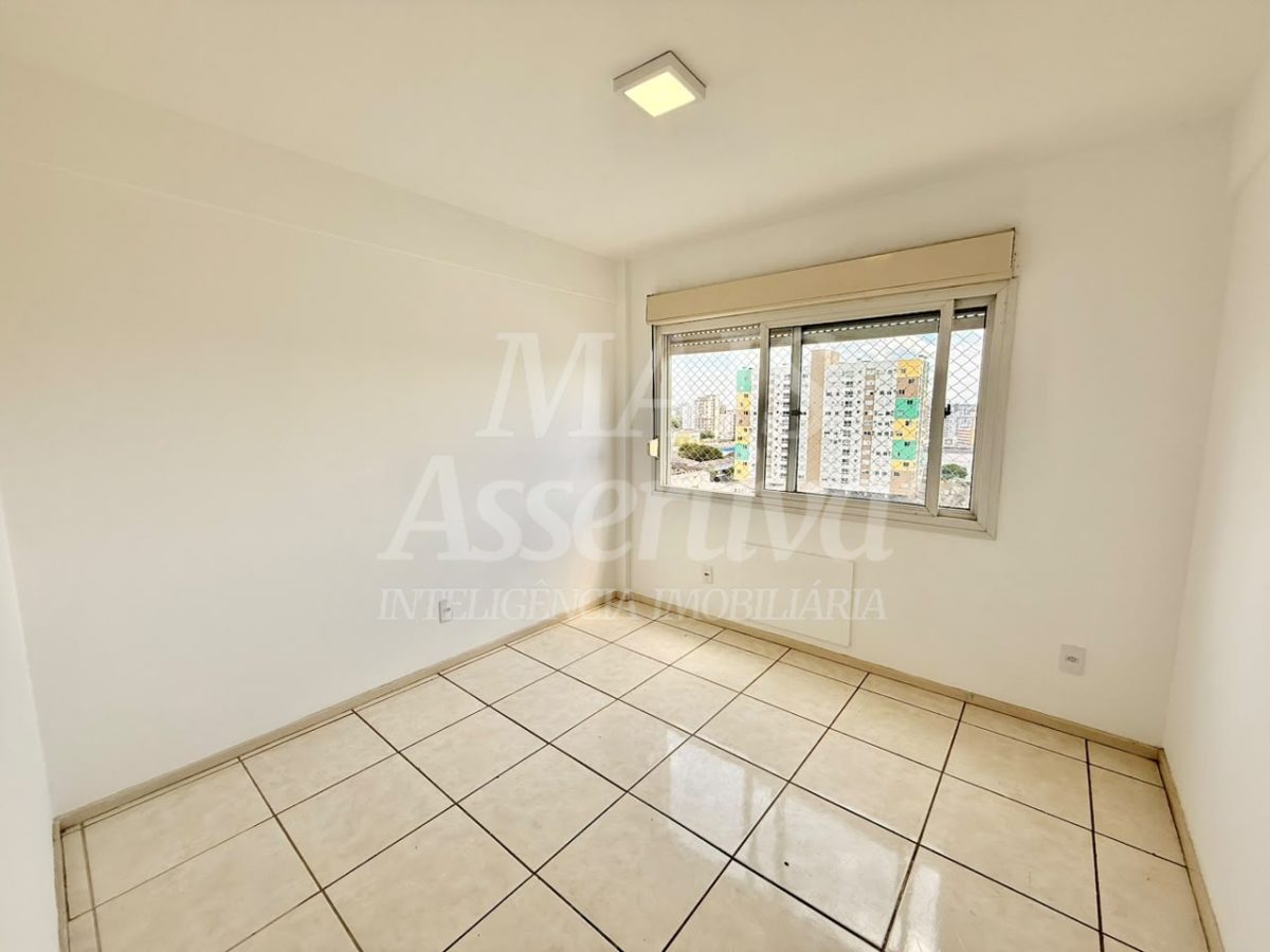 Apartamento semi mobiliado de 2 dormitórios - 10º andar no Centro de Novo Hamburgo 
