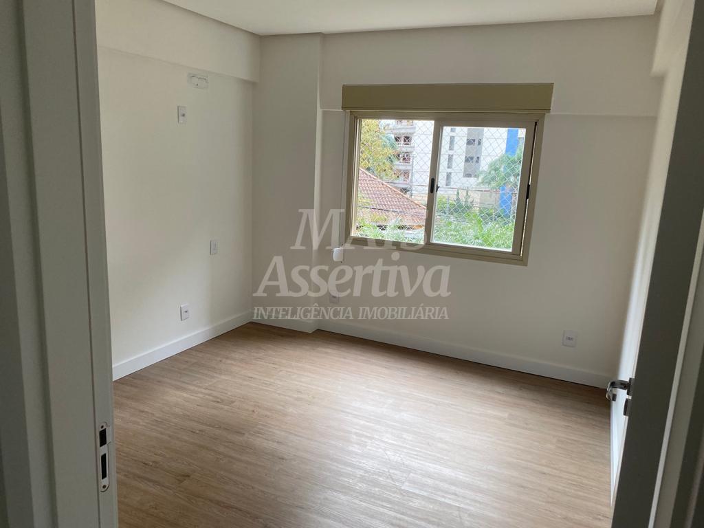 AMPLO APARTAMENTO PARA VENDA NO BAIRRO CENTRO, EM NOVO HAMBURGO-RS