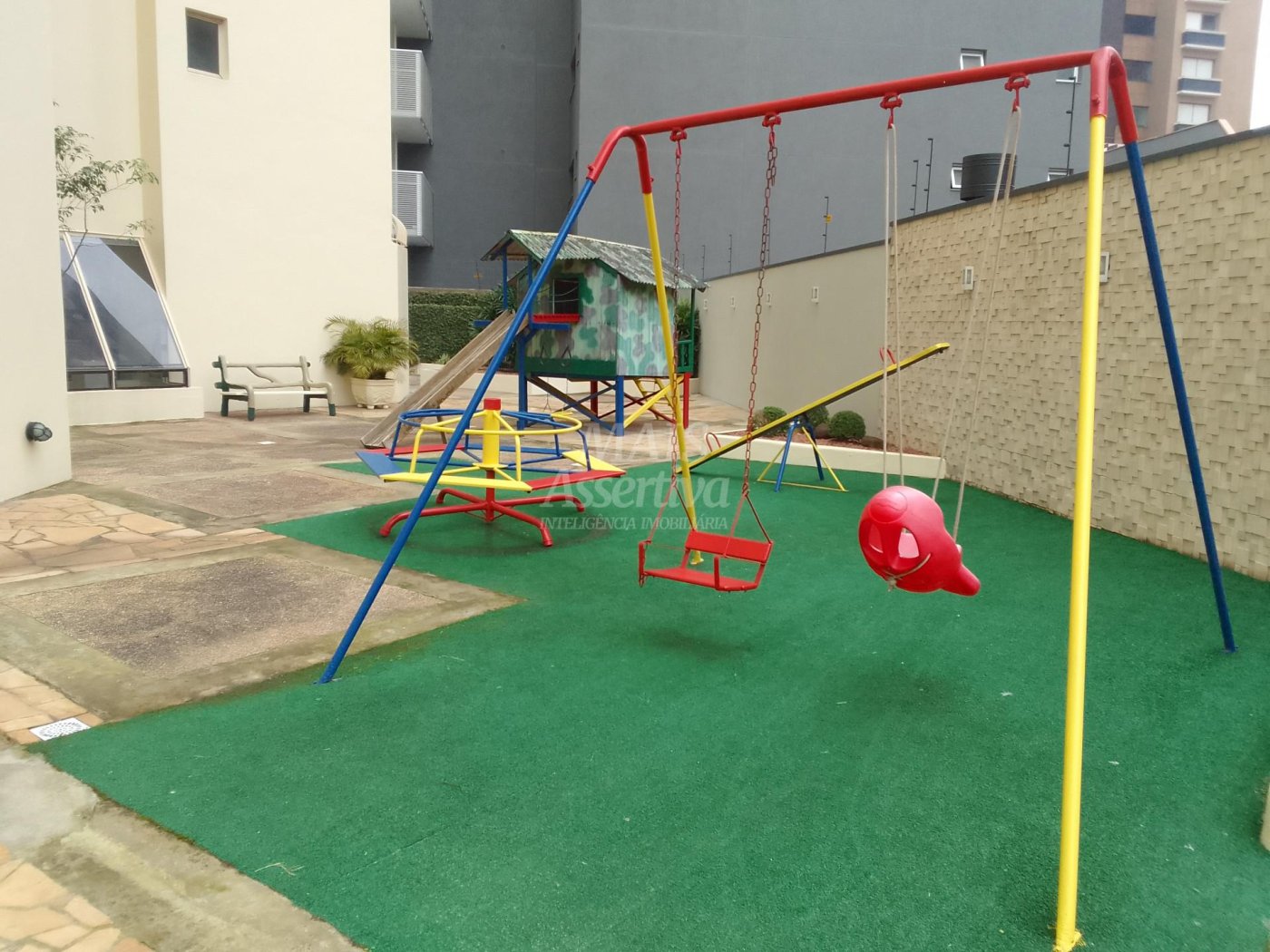 AMPLO APARTAMENTO PARA VENDA NO BAIRRO CENTRO, EM NOVO HAMBURGO-RS