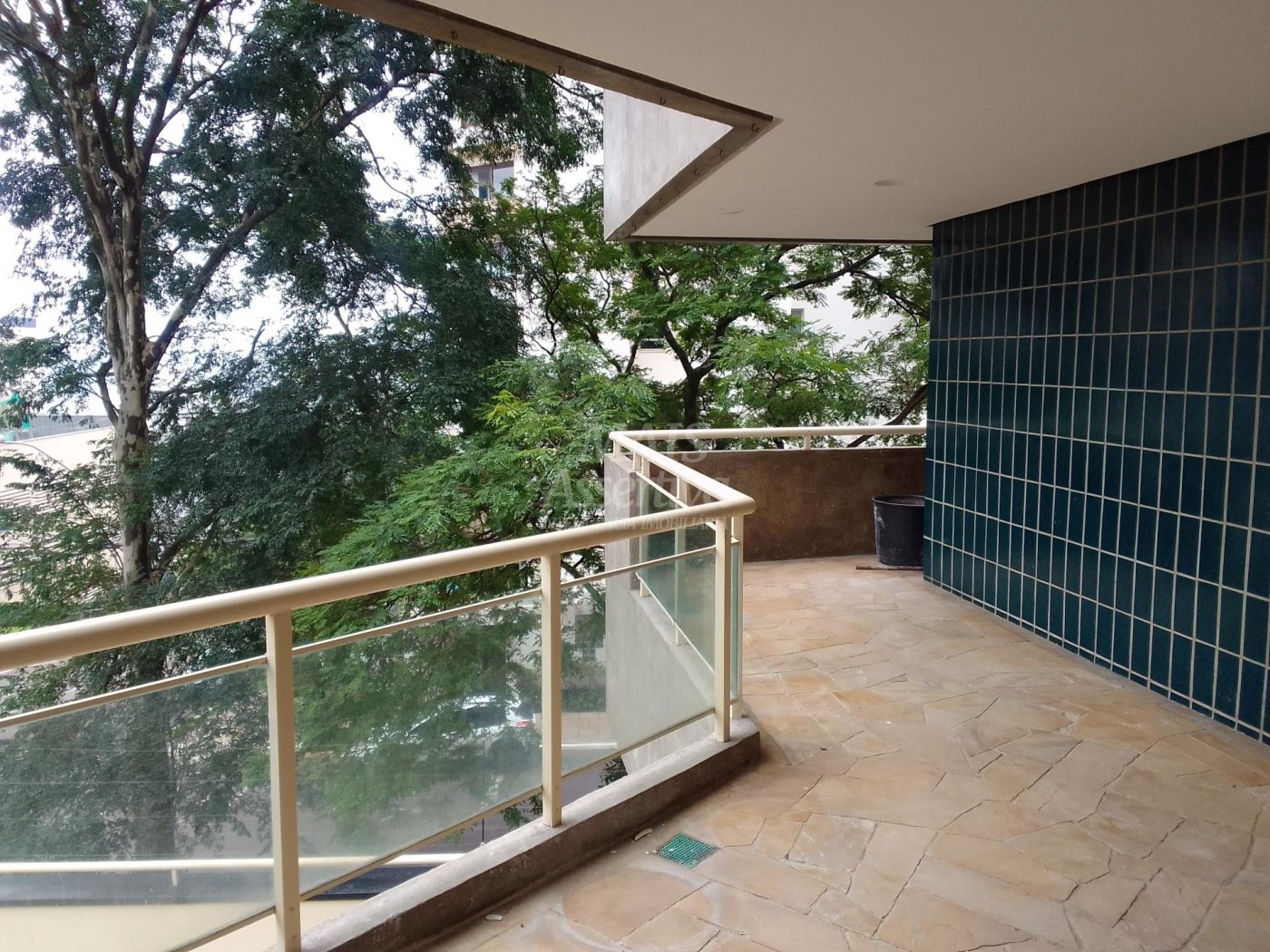 AMPLO APARTAMENTO PARA VENDA NO BAIRRO CENTRO, EM NOVO HAMBURGO-RS