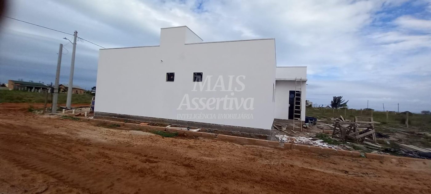 EXCELENTE CASA PARA VENDA EM TORRES NA PRAIA REAL