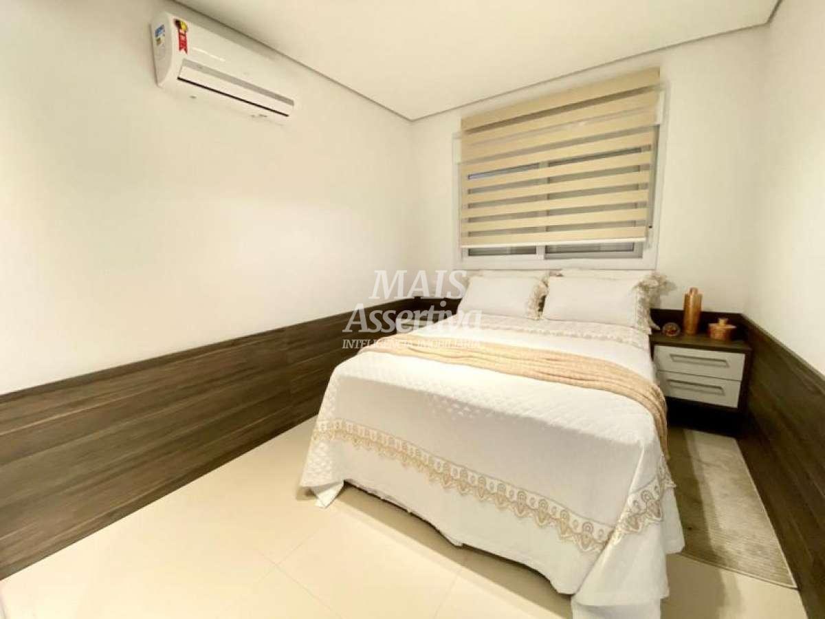Apartamento para Venda em Capão Da Canoa / RS no bairro Centro