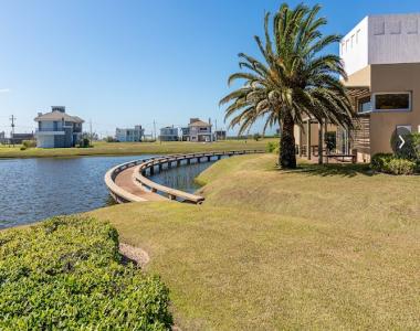 EXCELENTE TERRENO PARA VENDA, CONDOMINIO FECHADO EM CAPÃO NOVO - CAPÃO DA CANOA