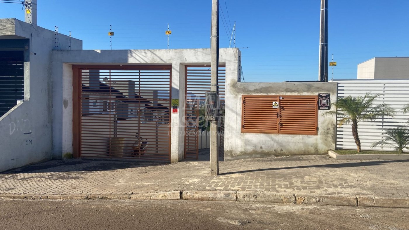SOBRADO PARA VENDA EM CONDOMÍNIO FECHADO - BAIRRO RONDÔNIA EM NOVO HAMBURGO/RS