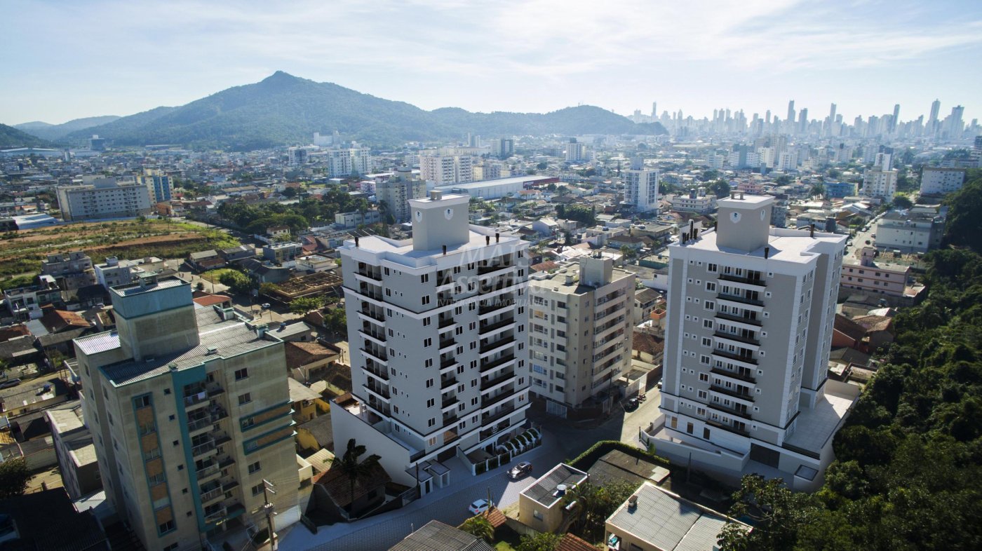 LINDO APARTAMENTO PARA VENDA EM CAMBURIÚ-BAIRRO TABULEIRO-SC