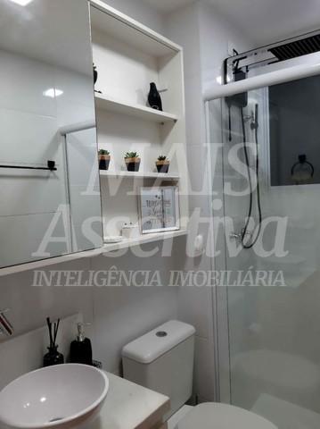 LINDO APARTAMENTO TÉRREO SEMIMOBILIADO PARA VENDA 